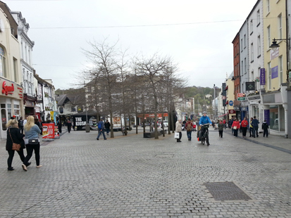 In der Fußgängerzone von Waterford